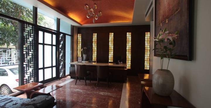 Justa Mg Road Hotel Bangalore Buitenkant foto